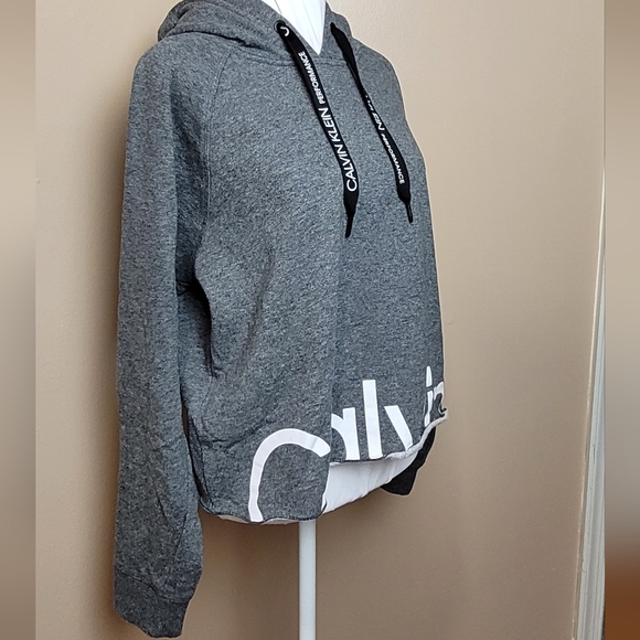 Calvin Klein Crop Hoodie - Picture 3 of 6